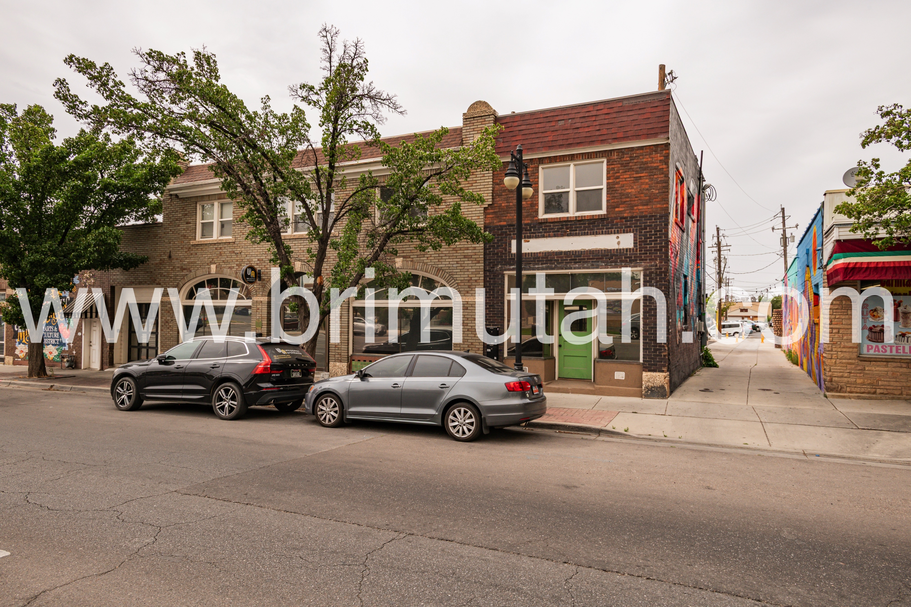 Property main image