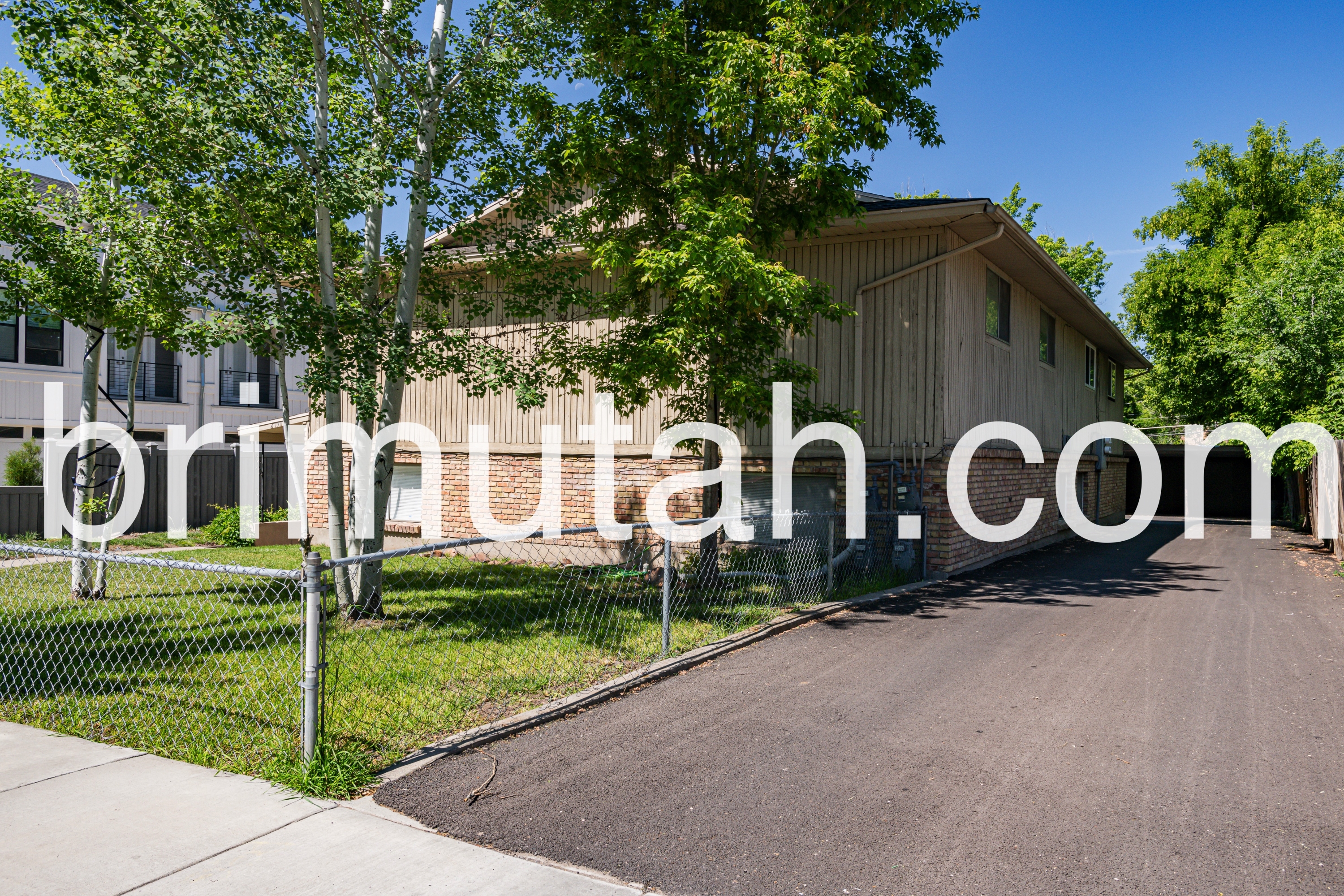 2590 S. 800 E. - 2